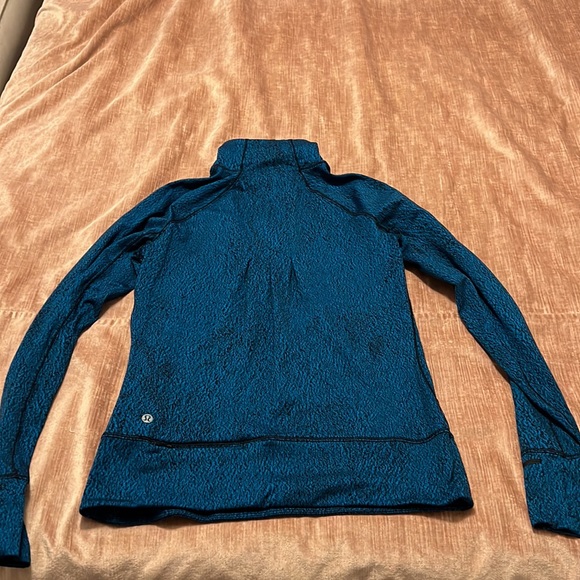 Lululemon pullover - Picture 4 of 5